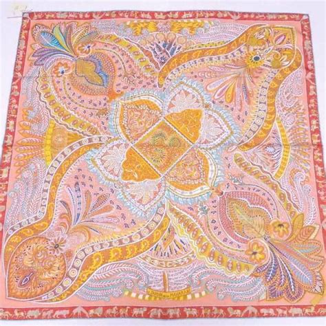 maharani jardin de la hermes scarf red|Scarf of the moment: Le Jardin de la Maharani.